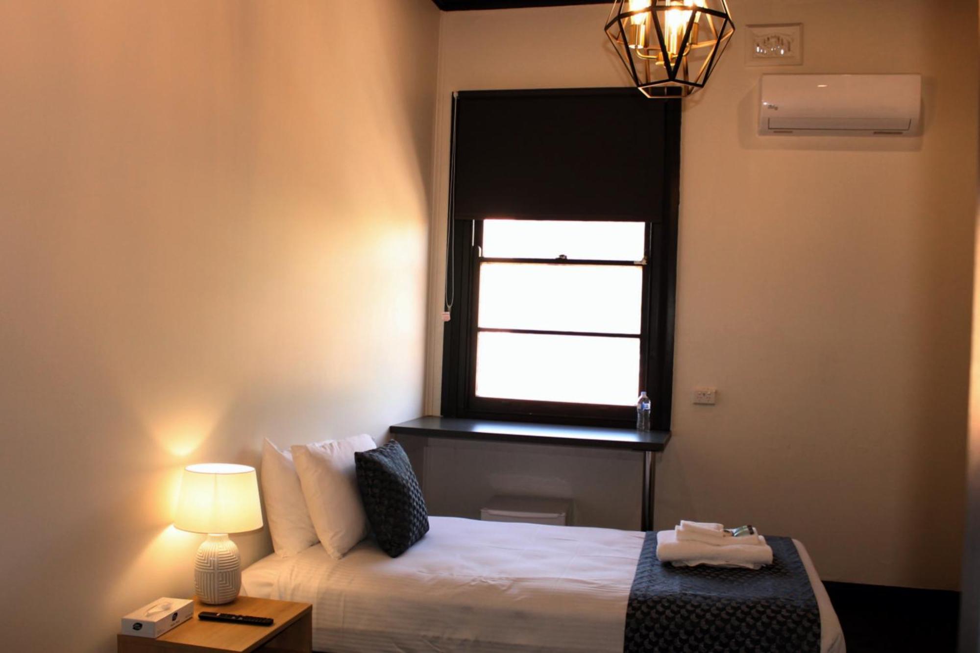 The Hampden Suites Wagga Wagga Exterior photo